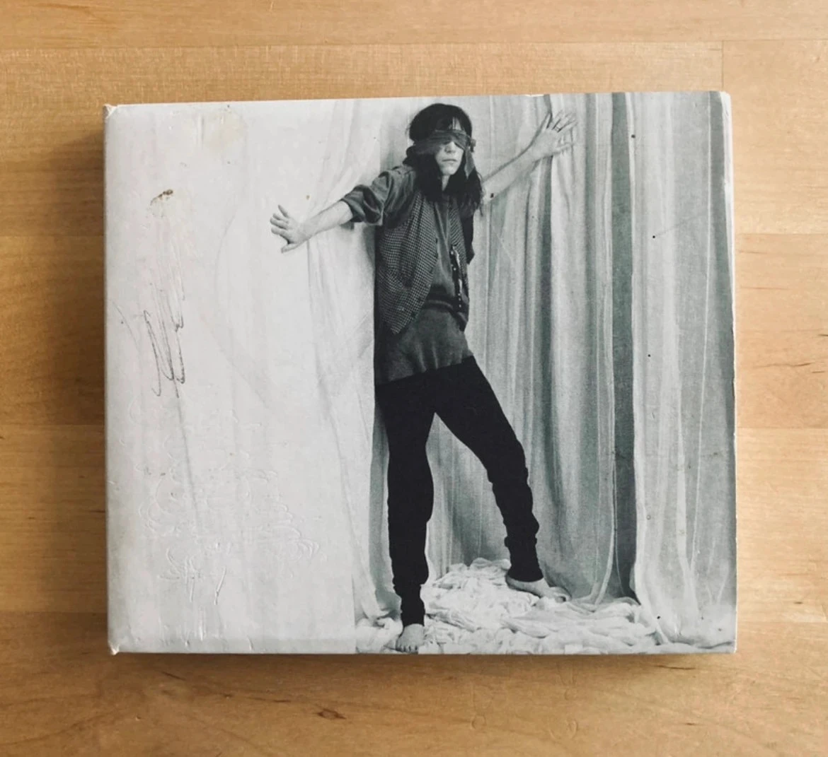 Coffret 2 CD digipack Patti Smith Land 1975-2002.